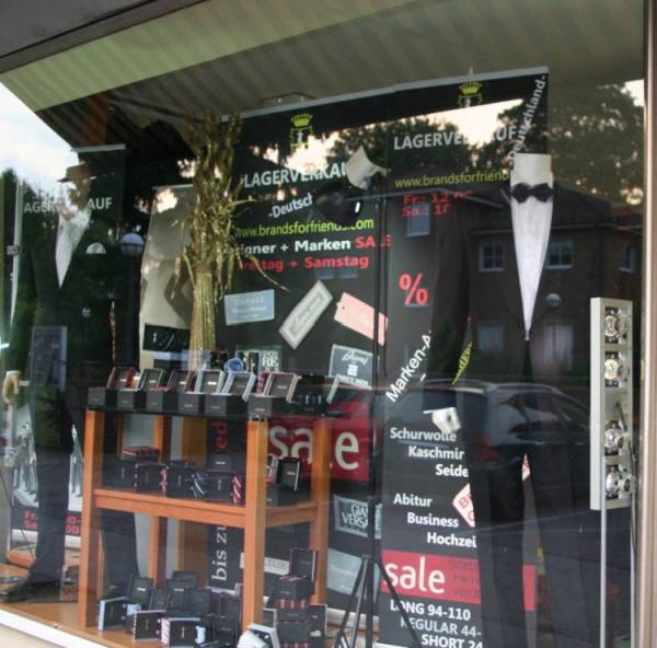 Smoking Anzüge mit Schalkragen oder Reverskragen in slim fit im SALE